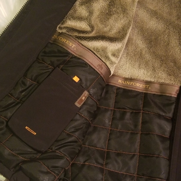 Perfect for outdoors Rainforest Jacket RN#64311 - Picture 3 of 16